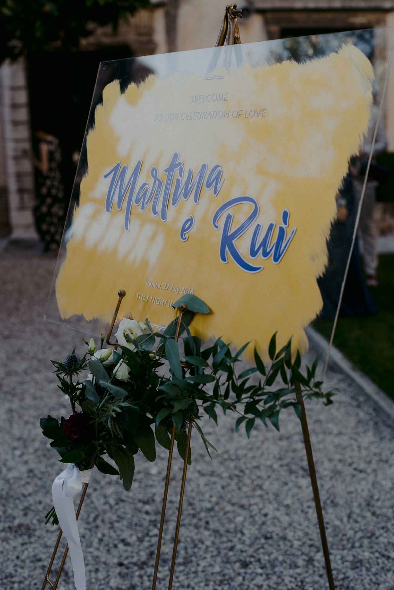 welcome sign wedding in venice